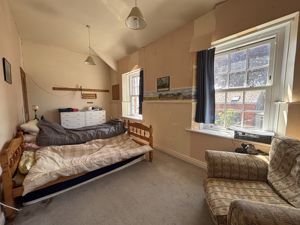 Bedroom- click for photo gallery